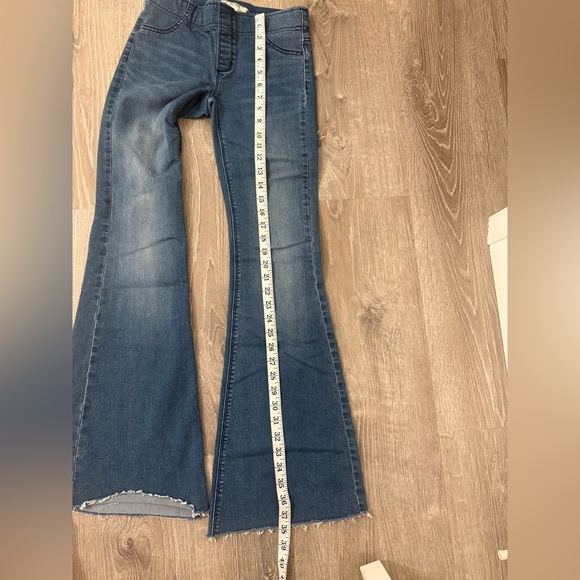 Free People flare Jeans. - Picture 10 of 11